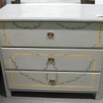 526 8318 CHEST OF DRAWERS